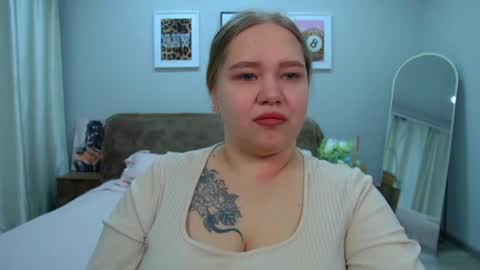 Snapshot of dianakristol chatting on May 2026 05:18:02 PM Diana online show from May 2026 05:18:02 PM