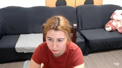 Snapshot of dianasmiey7 chatting on January 2025 09:11:02 PM dianasmiey7 online show from January 2025 09:11:02 PM