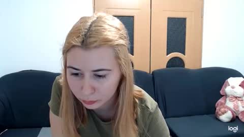 Snapshot of dianasmiey7 chatting on February 2025 05:18:02 PM dianasmiey7 online show from February 2025 05:18:02 PM