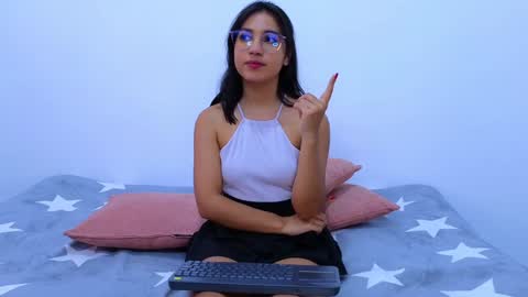 Ana  Leo online show from January 2025 06:10:01 PM