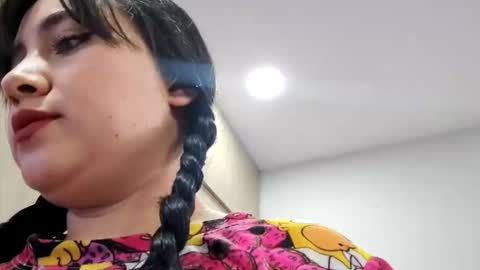 Snapshot of diane_1 chatting on February 2026 11:50:01 AM DIANE online show from February 2026 11:50:01 AM