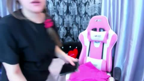 Dianna online show from September 2025 04:14:02 AM