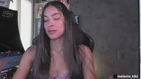 Melania   -    online show from November 2025 09:24:02 PM