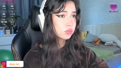 Diara online show from November 2025 02:33:01 AM