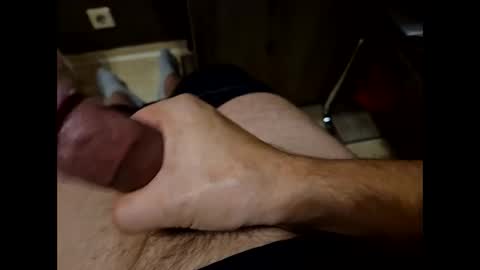 Snapshot of dibo88x chatting on November 2025 09:35:02 PM dibo88x online show from November 2025 09:35:02 PM