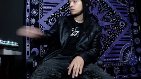 DICAPRIO online show from January 2025 09:25:02 PM