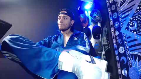 DICAPRIO online show from February 2025 09:15:01 PM