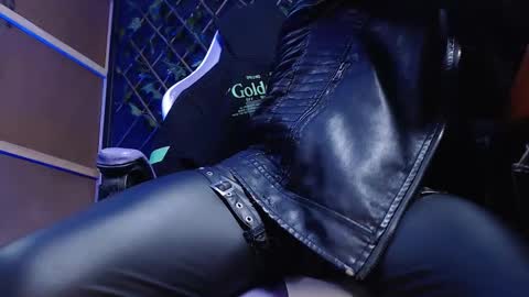 DICAPRIO online show from January 2026 05:27:02 PM