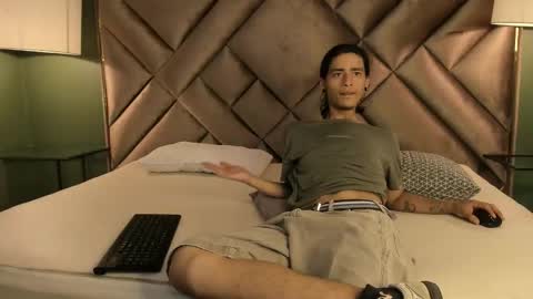 dickie_dicking online show from November 2025 09:04:02 PM