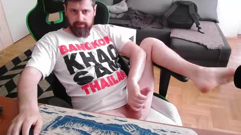 Snapshot of dickstaza chatting on June 2026 11:25:02 AM dickstaza online show from June 2026 11:25:02 AM