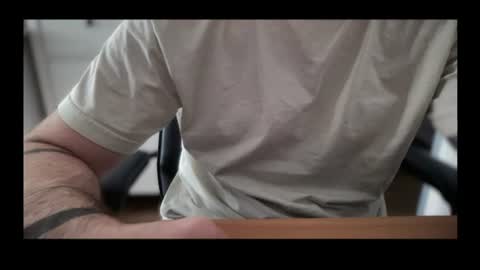 Snapshot of dicky_cage chatting on July 2026 01:35:02 PM dicky cage online show from July 2026 01:35:02 PM
