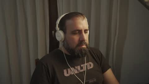 Snapshot of dicristalino chatting on July 2026 12:06:02 AM Cristian Dipolino online show from July 2026 12:06:02 AM