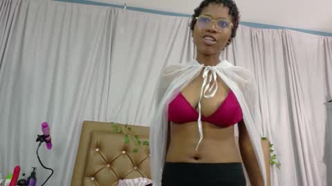 didoelizabeth online show from December 2025 01:27:02 PM