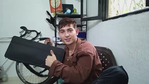 Snapshot of diegorogue_ chatting on December 2024 08:12:02 PM Diego rogue online show from December 2024 08:12:02 PM