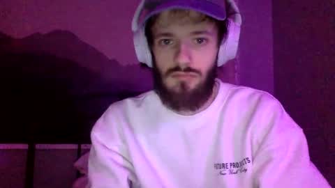 Snapshot of digbicknik chatting on February 2025 10:05:01 AM digbicknik online show from February 2025 10:05:01 AM