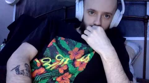 Snapshot of digbicknik chatting on February 2025 07:02:02 AM digbicknik online show from February 2025 07:02:02 AM