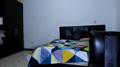 diiego_xxx online show from February 2026 01:25:01 PM