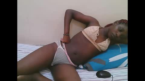 Dijah online show from December 2025 02:17:02 AM