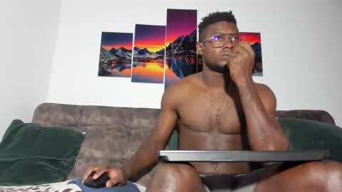 Snapshot of dilaan_carter chatting on May 2026 12:00:01 PM joshua online show from May 2026 12:00:01 PM