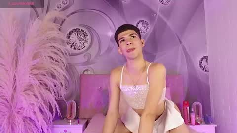 Snapshot of dilan_femboy_ chatting on July 2026 02:12:01 PM dilan_femboy_ online show from July 2026 02:12:01 PM