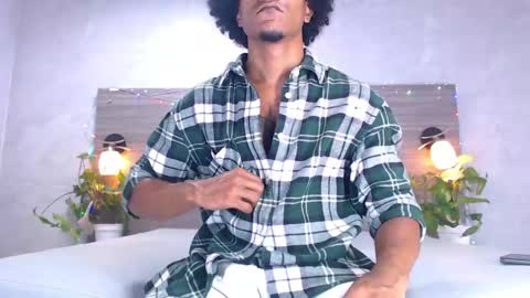 dilan_hall online show from May 2026 11:45:02 PM
