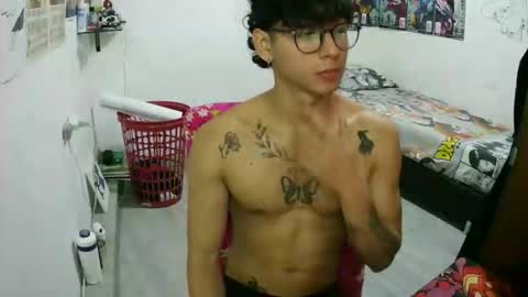 dillom420 online show from January 2026 08:03:01 PM