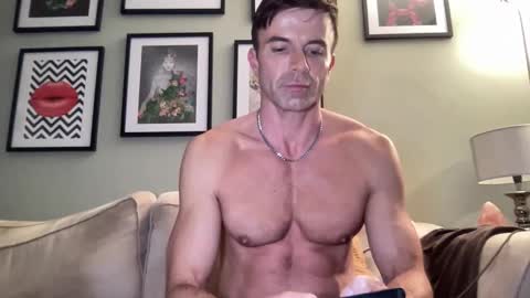 Dillon online show from January 2025 08:19:02 PM