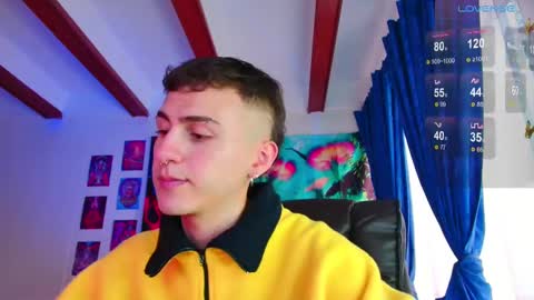 Julian Independent Model online show from March 2025 10:52:02 PM