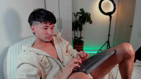 Fabian online show from January 2025 03:42:02 AM