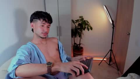 Fabian online show from January 2025 06:41:02 AM