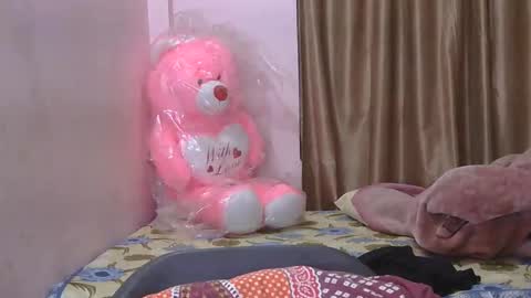 dimple_love online show from March 2026 07:05:01 AM