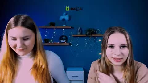 Snapshot of dina_bloom chatting on January 2026 09:36:01 AM dina_bloom online show from January 2026 09:36:01 AM