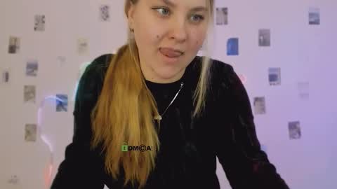 dina_bloom online show from February 2026 08:46:02 PM