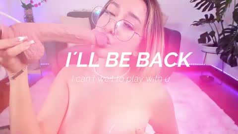 Snapshot of dina_ride chatting on March 2025 12:15:01 PM online show from March 2025 12:15:01 PM