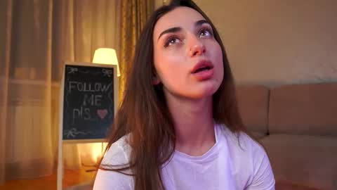 Dina and ill be glad to be here with you follow to me  online show from February 2026 01:18:01 PM