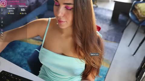 Diodora Magenta online show from October 2025 01:23:04 PM