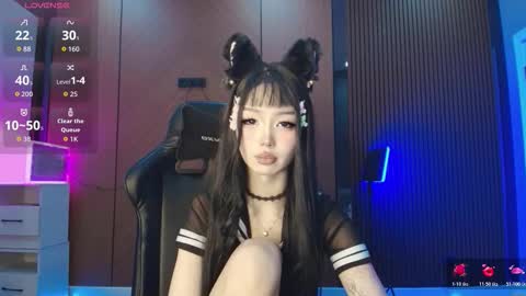 Reina online show from March 2026 04:31:01 PM