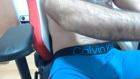 Snapshot of dirfocus chatting on October 2025 05:14:02 PM Z online show from October 2025 05:14:02 PM