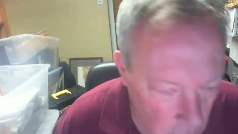 Snapshot of dirkpitt223 chatting on December 2024 04:39:02 PM DirtkPitt Fun guy working online show from December 2024 04:39:02 PM