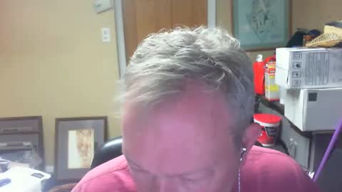 Snapshot of dirkpitt223 chatting on December 2024 01:28:01 PM DirtkPitt Fun guy working online show from December 2024 01:28:01 PM