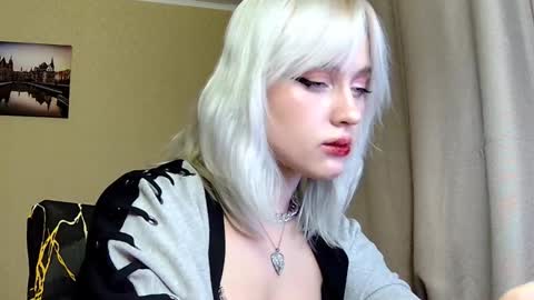 Dirty Kiss69 online show from October 2025 01:05:01 AM