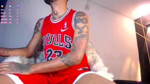 Snapshot of dirtybhot chatting on October 2025 04:00:01 AM I just want to be happy online show from October 2025 04:00:01 AM