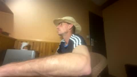 dirtyuniversal online show from April 2026 06:47:01 PM