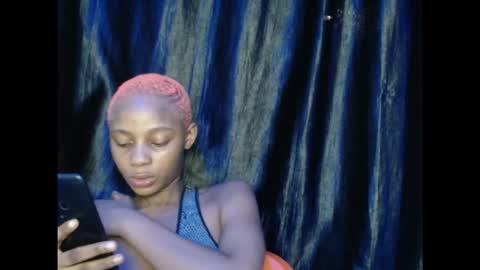 Snapshot of dirtyxxslut chatting on September 2025 12:39:02 PM dirtyxxslut online show from September 2025 12:39:02 PM