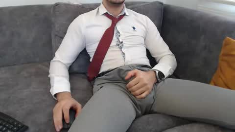 dirtyybooyy77 online show from February 2026 01:27:02 PM