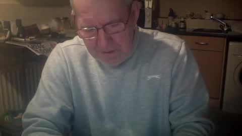 Snapshot of discovery63 chatting on December 2024 06:09:01 PM discovery63 online show from December 2024 06:09:01 PM