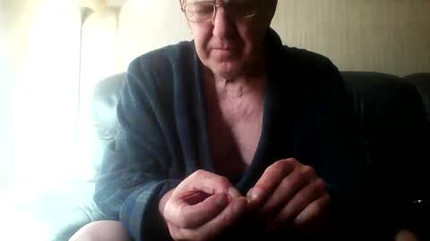 Snapshot of discovery63 chatting on April 2026 09:09:01 AM discovery63 online show from April 2026 09:09:01 AM