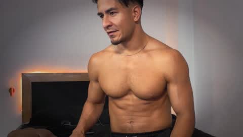 Snapshot of discw0lf chatting on November 2025 03:43:02 AM discw0lf online show from November 2025 03:43:02 AM