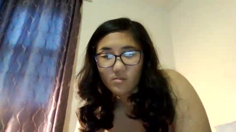 Snapshot of disneymom2030 chatting on November 2025 10:23:01 PM disneymom2030 online show from November 2025 10:23:01 PM