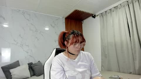 Snapshot of dita_bundy chatting on May 2026 01:34:01 AM dita bundy online show from May 2026 01:34:01 AM